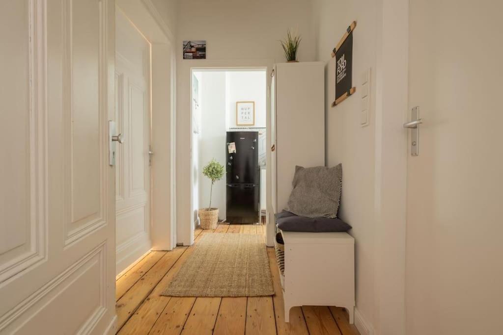 Apartment Design Altbautraum In Der - Naehe Dus & Dortmund & Koeln & Essen *
