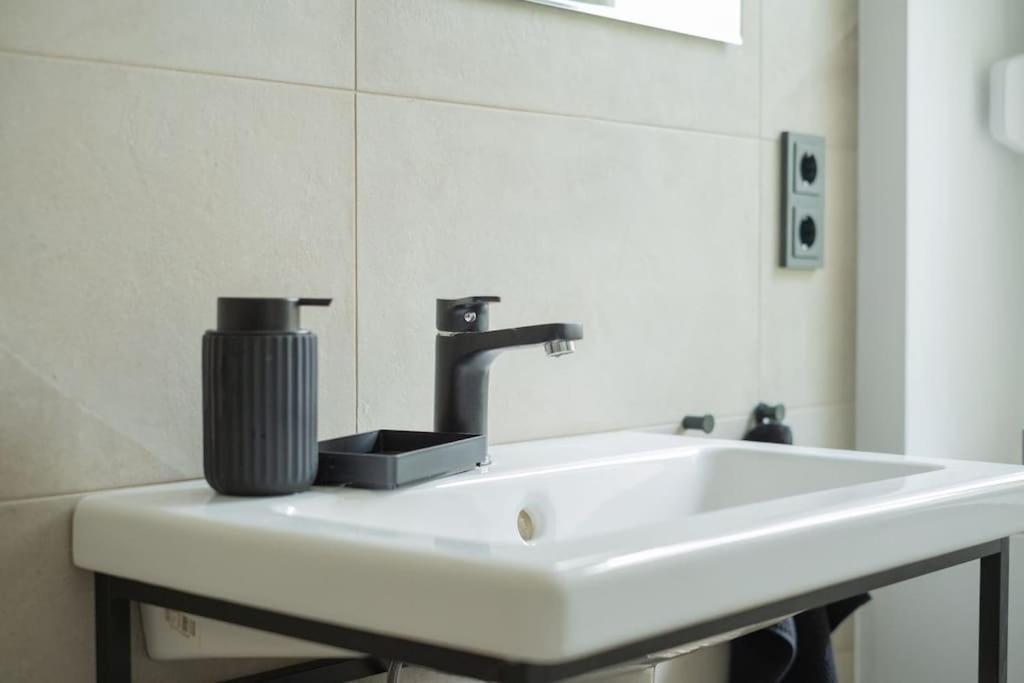 Design Altbautraum In Der - Naehe Dus & Dortmund & Koeln & Essen Apartment *